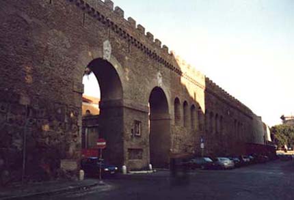 Leonin walls